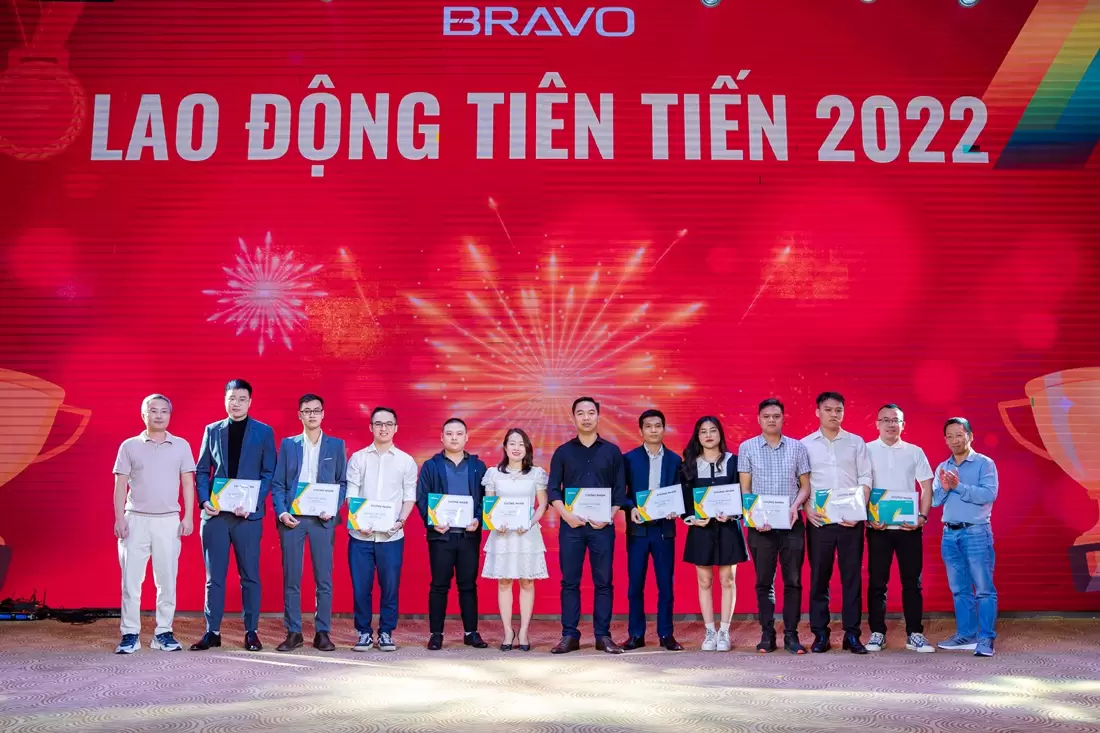 Trao khen thưởng Lao động Tiên tiến BRAVO HN 2022