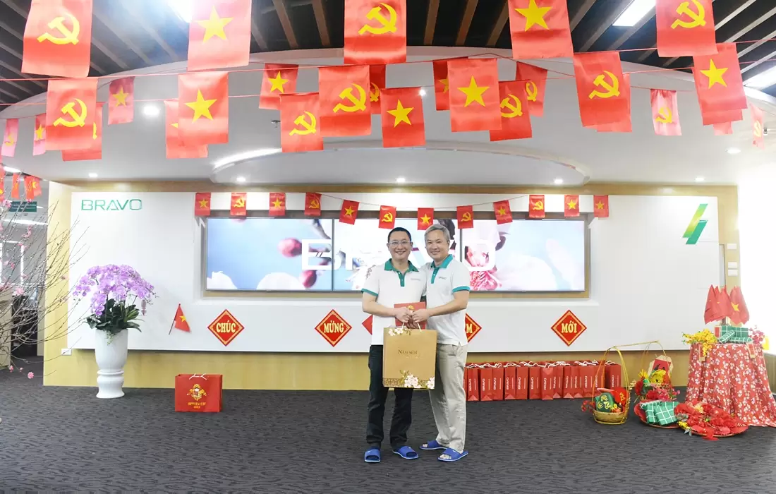 Chúc Tết gia đình CBNV dịp Xuân Quý Mão 2023