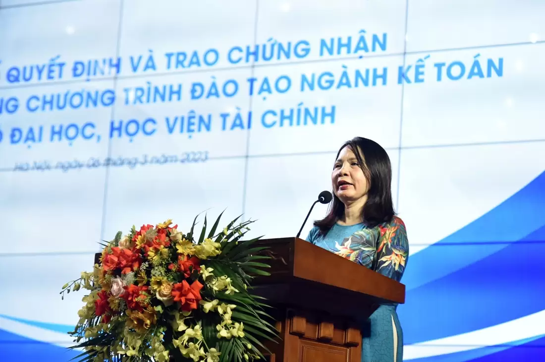 Phát biểu tại sự kiện trao chứng nhận chất lượng HVTC