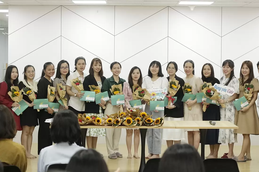 Chị em BRAVO HCM rạng rỡ chào mừng ngày 8/3