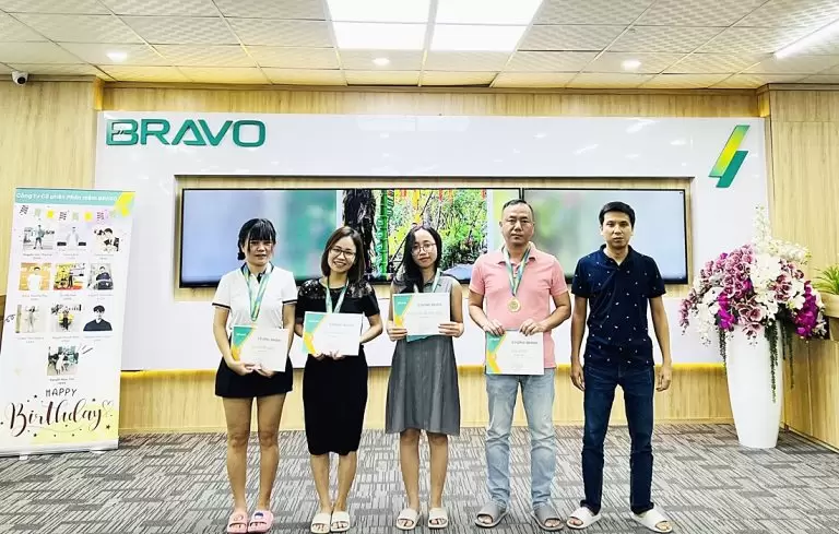 Trao cúp NVXS tháng 2/2023