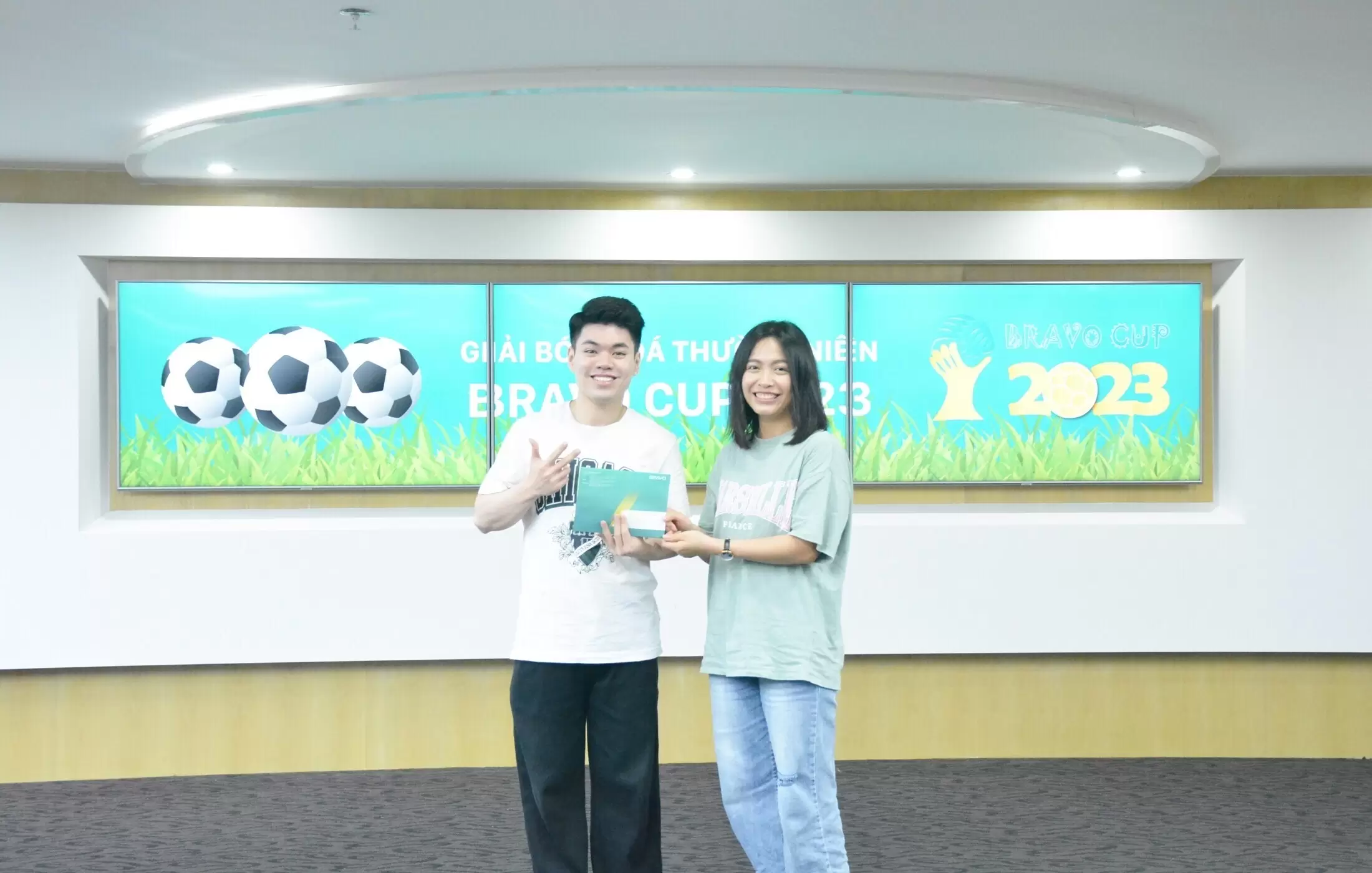 Nhuận bút nội san tháng 4