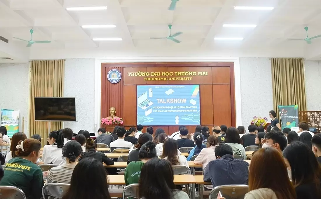 BRAVO tổ chức Talkshow cơ hội nghề nghiệp tại ĐH Thương Mại