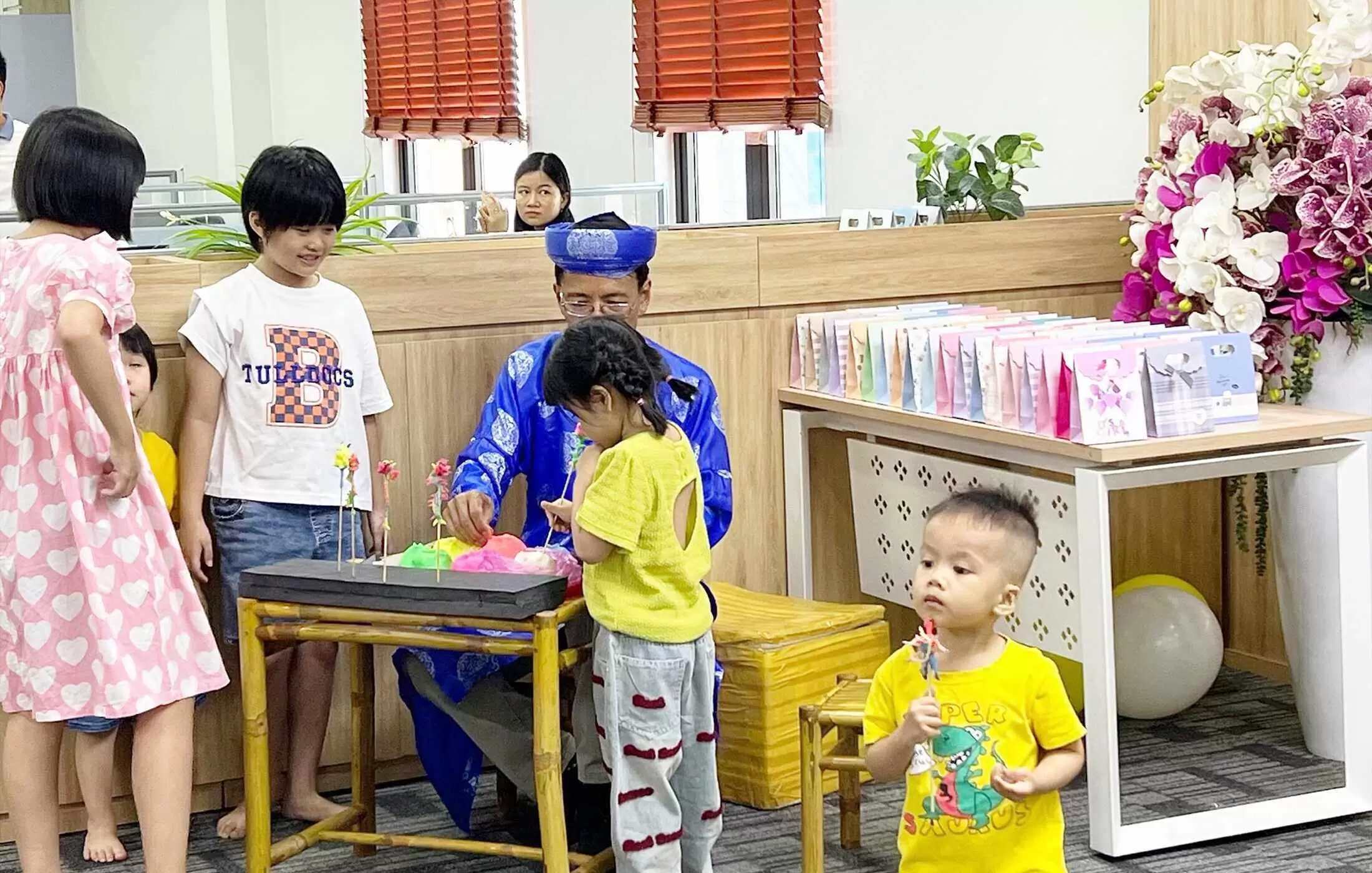 Nặn tò he cùng nghệ nhân