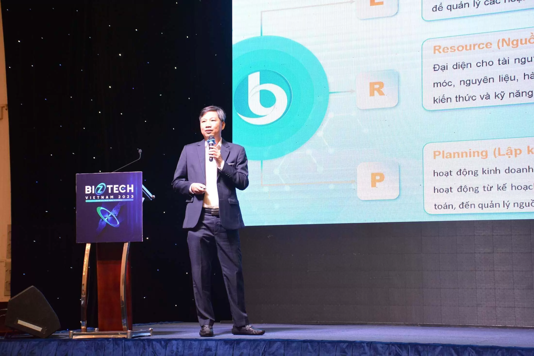 Ông Tôn Minh Thiên – GĐ BRAVO HCM chia sẻ tại phiên hội thảo Biztech 2023