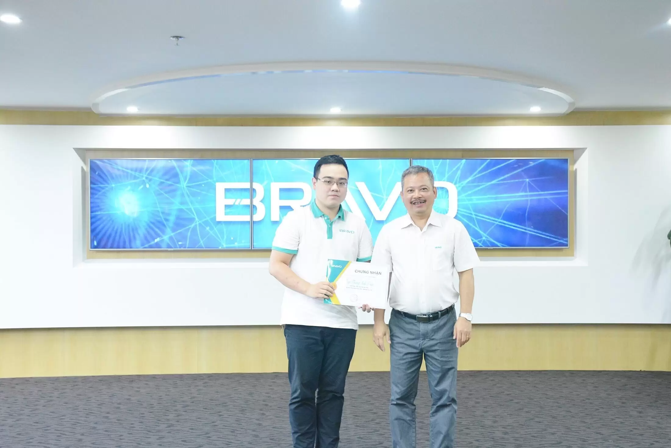 Thưởng nóng giới thiệu nhân sự BRAVO HN t6/2023