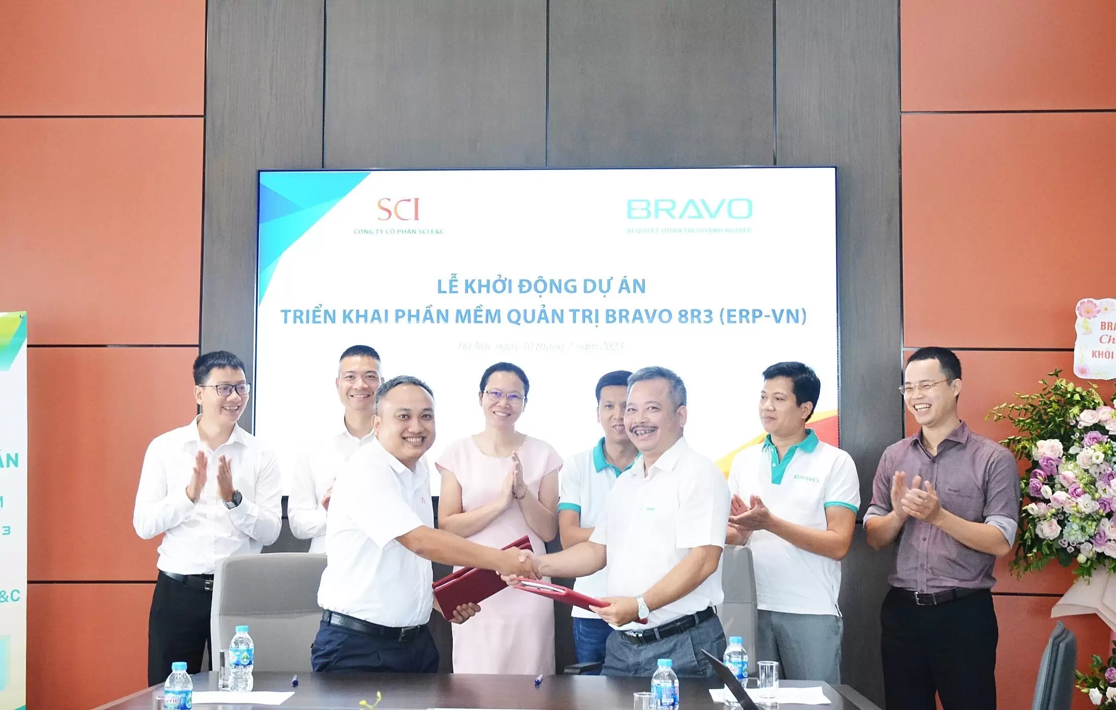 Chúc mừng buổi kick-off khởi động dự án triển khai diễn ra thành công