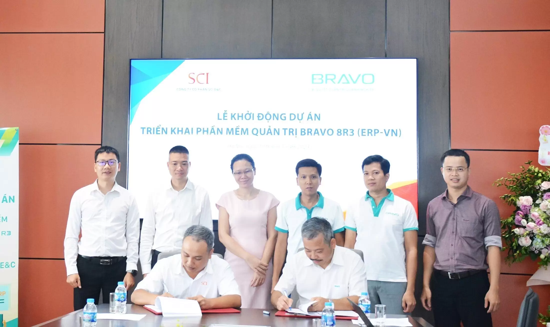 Ban lãnh đạo SCI E&C và BRAVO ký kết hợp đồng triển khai phần mềm BRAVO ERP