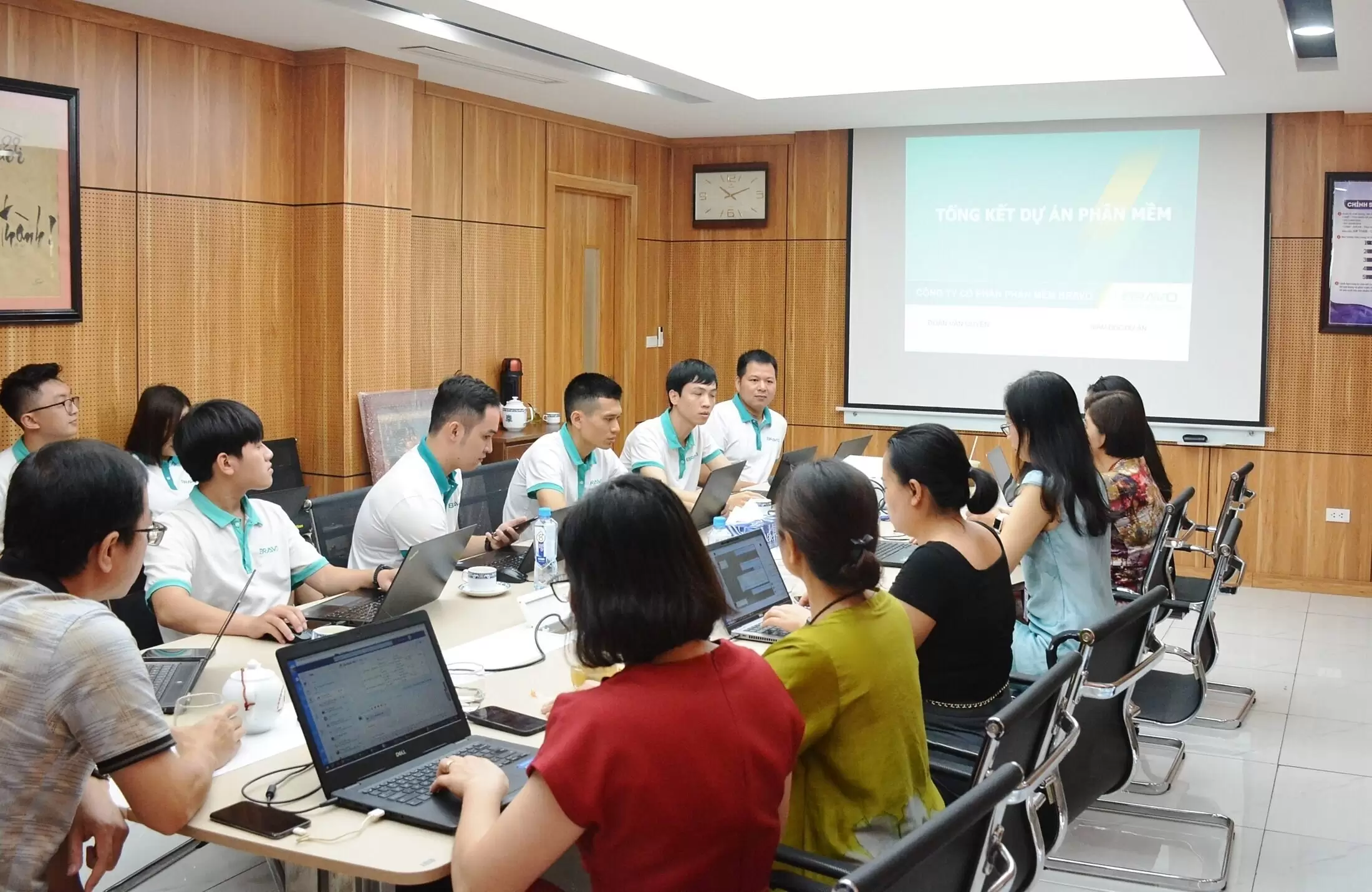 Lễ tổng kết và nghiệm thu dự án triển khai phần mềm BRAVO ERP tại Công ty y dược quốc tế IMC 2023