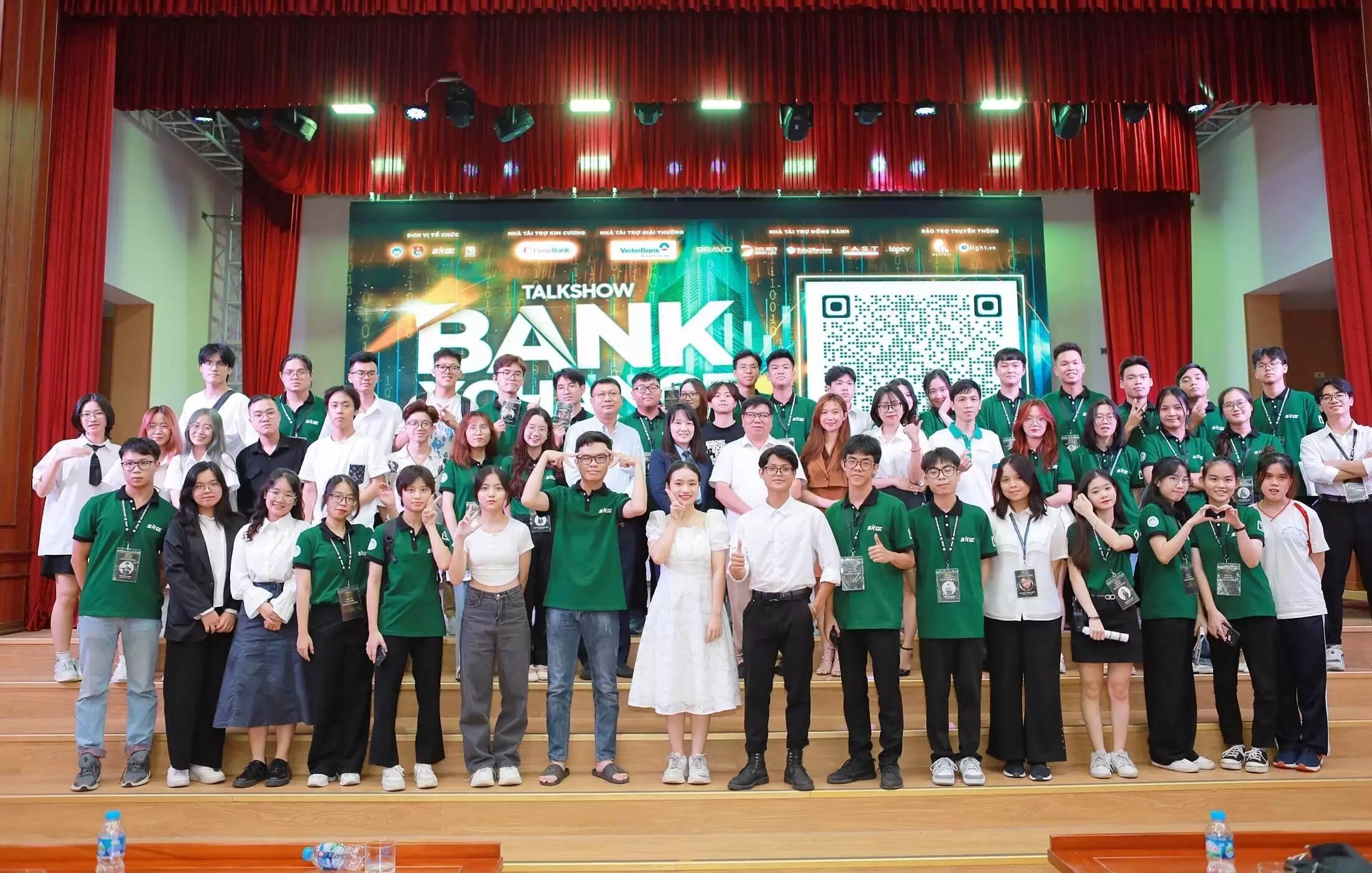 Talkshow “BankXChange: Hành trình chuyển đổi số ngân hàng" 2023
