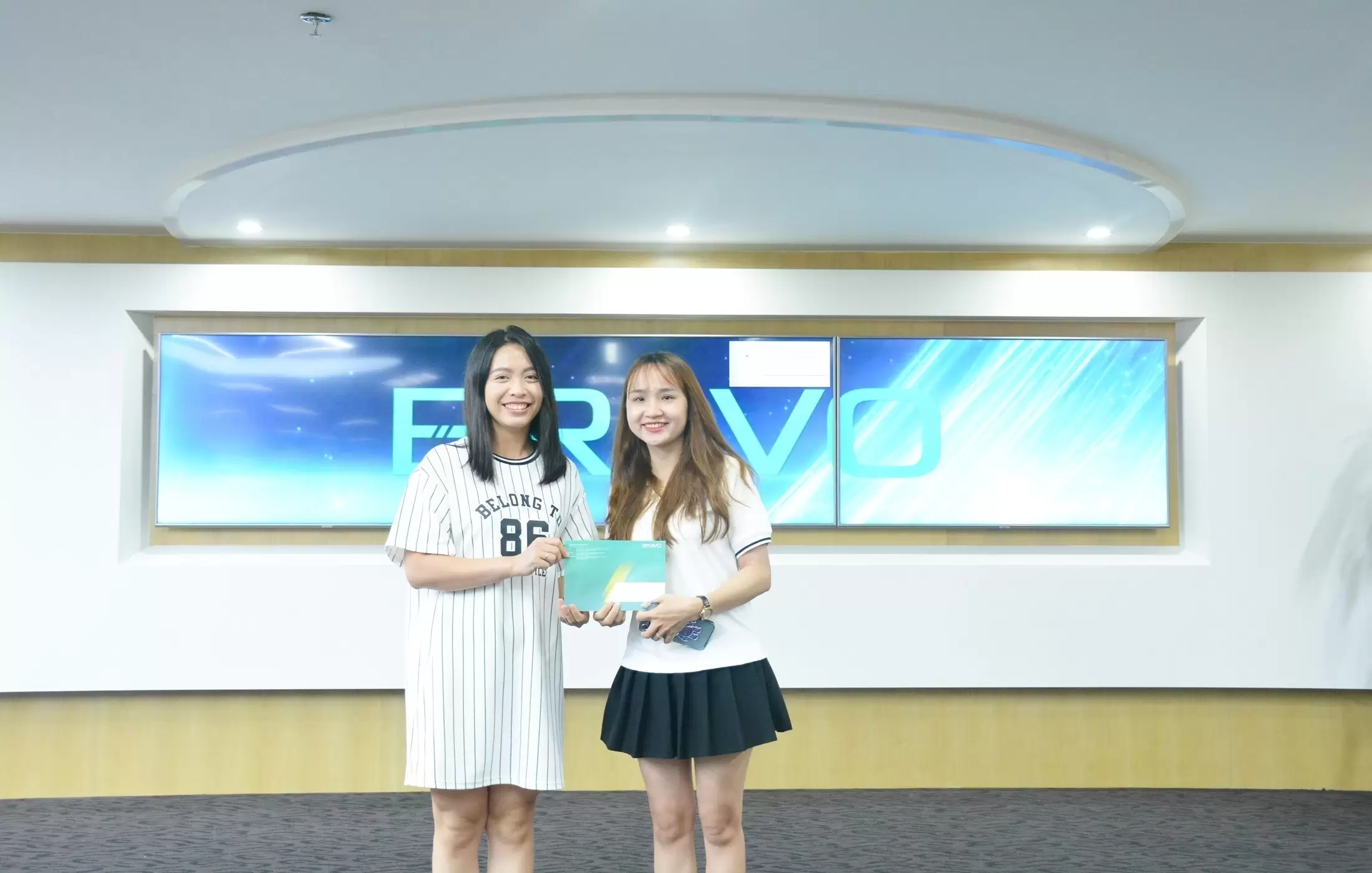 Nhuận bút nội san số 91