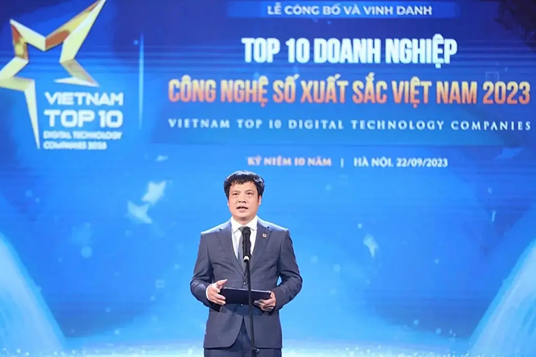 Chủ tịch VINASA phát biểu tại lễ trao giải Top 10 ICT 2023