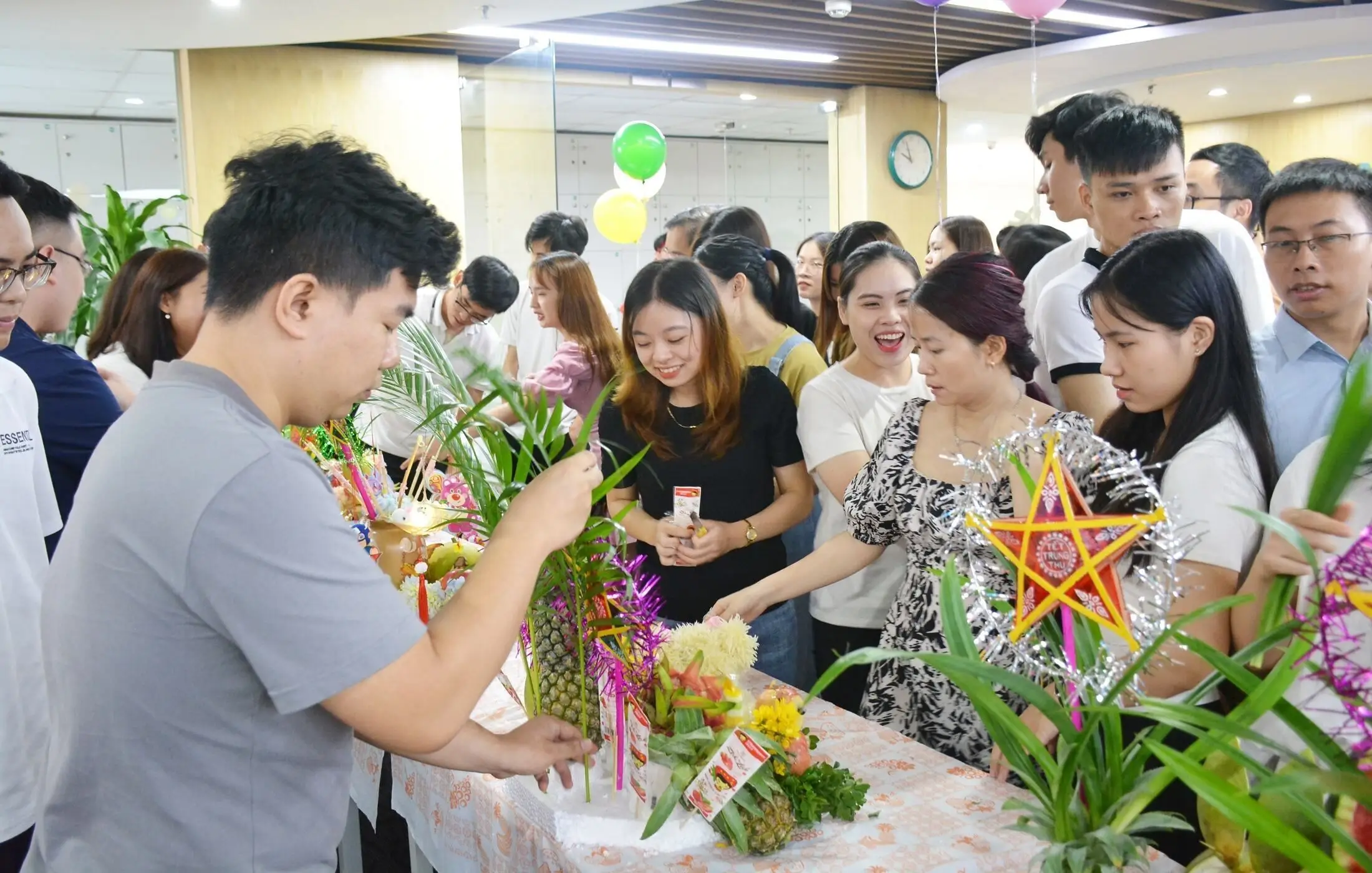 Cuộc thi "Trang trí mâm cỗ Trung Thu" tại BRAVO HN