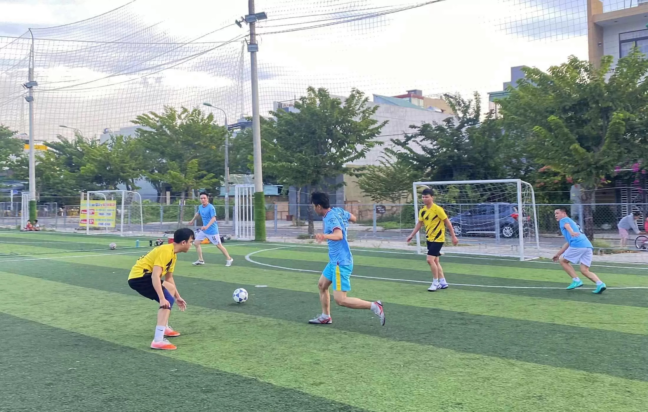 Trận giao hữu bóng đá nam BRAVO ĐN 2023