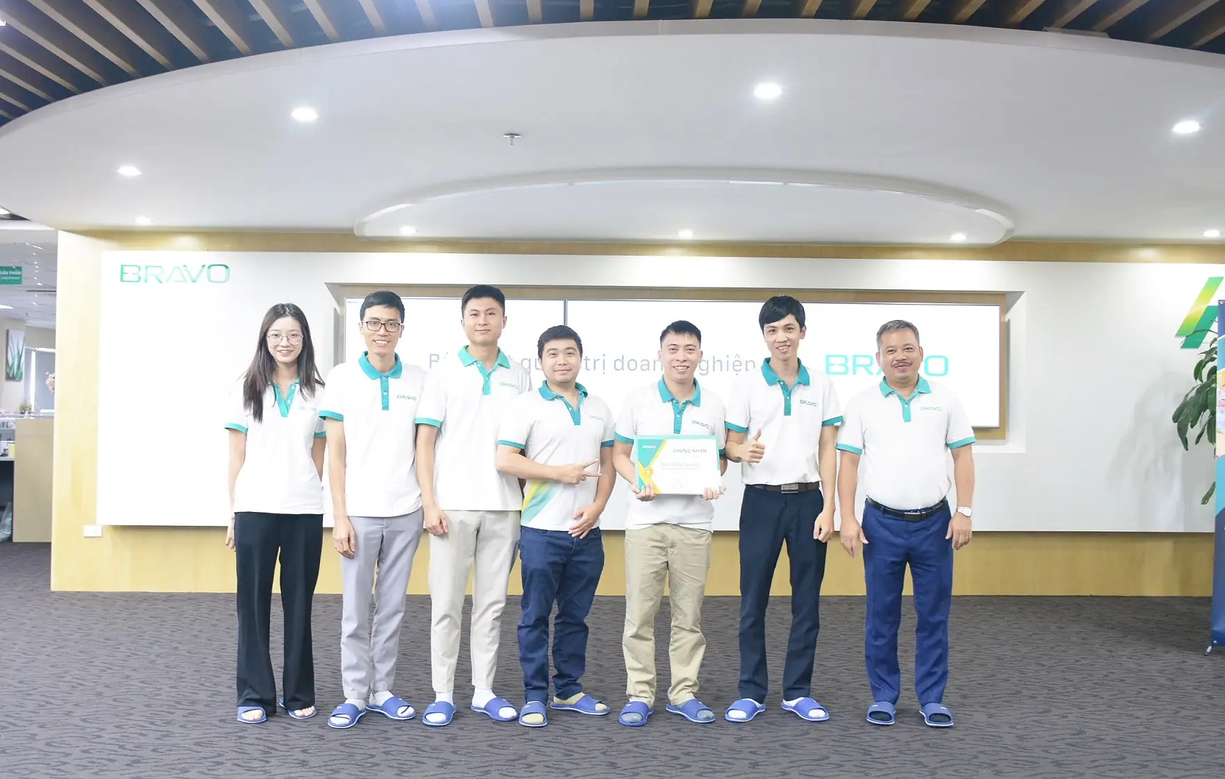 Khen thưởng triển khai phần mềm BRAVO ERP cho Công ty CP CMC năm 2023