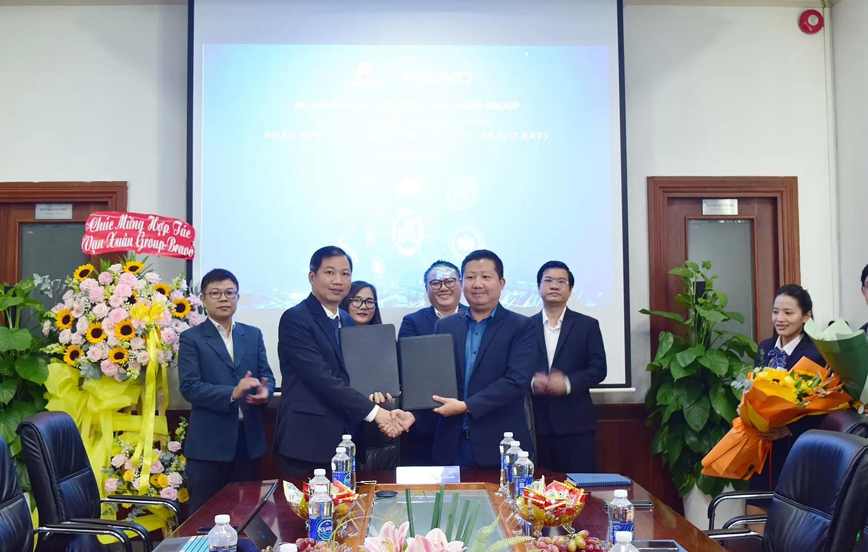 Chúc mừng sự hợp tác BRAVO và Vạn Xuân Group