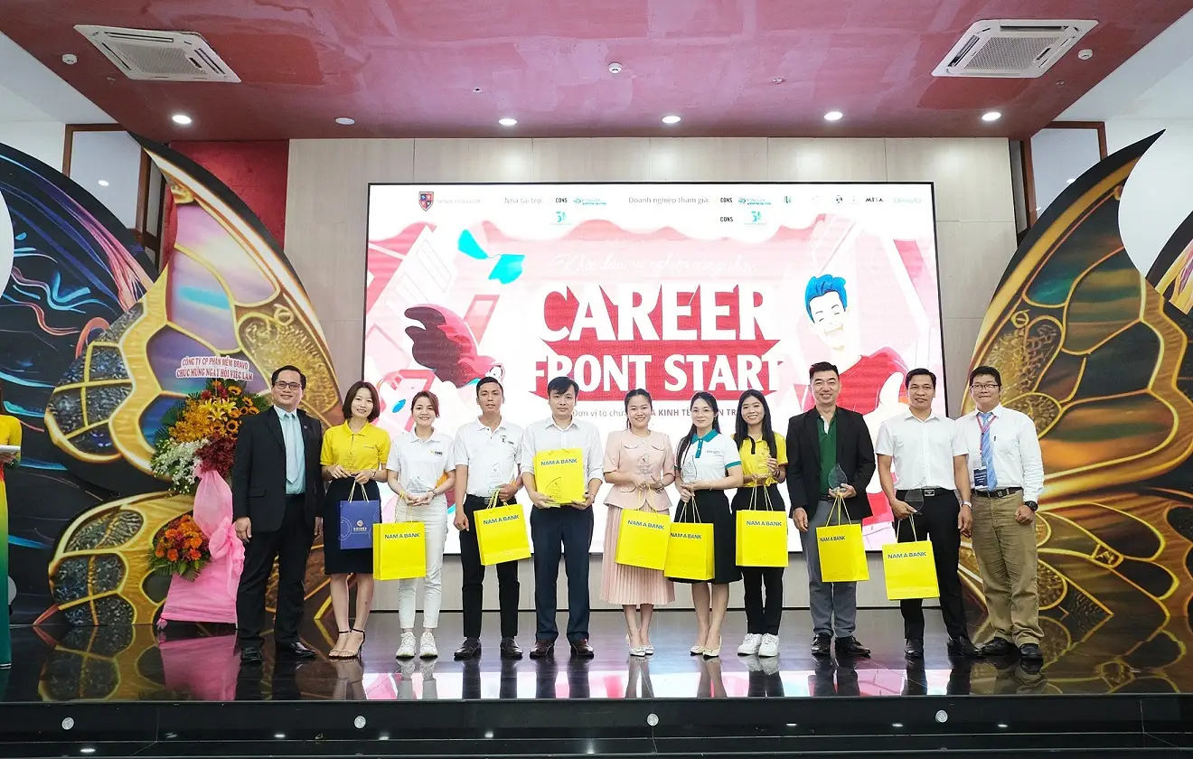 BRAVO HCM tham dự Career Front Day 2023 tại Trường Cao đẳng Nova