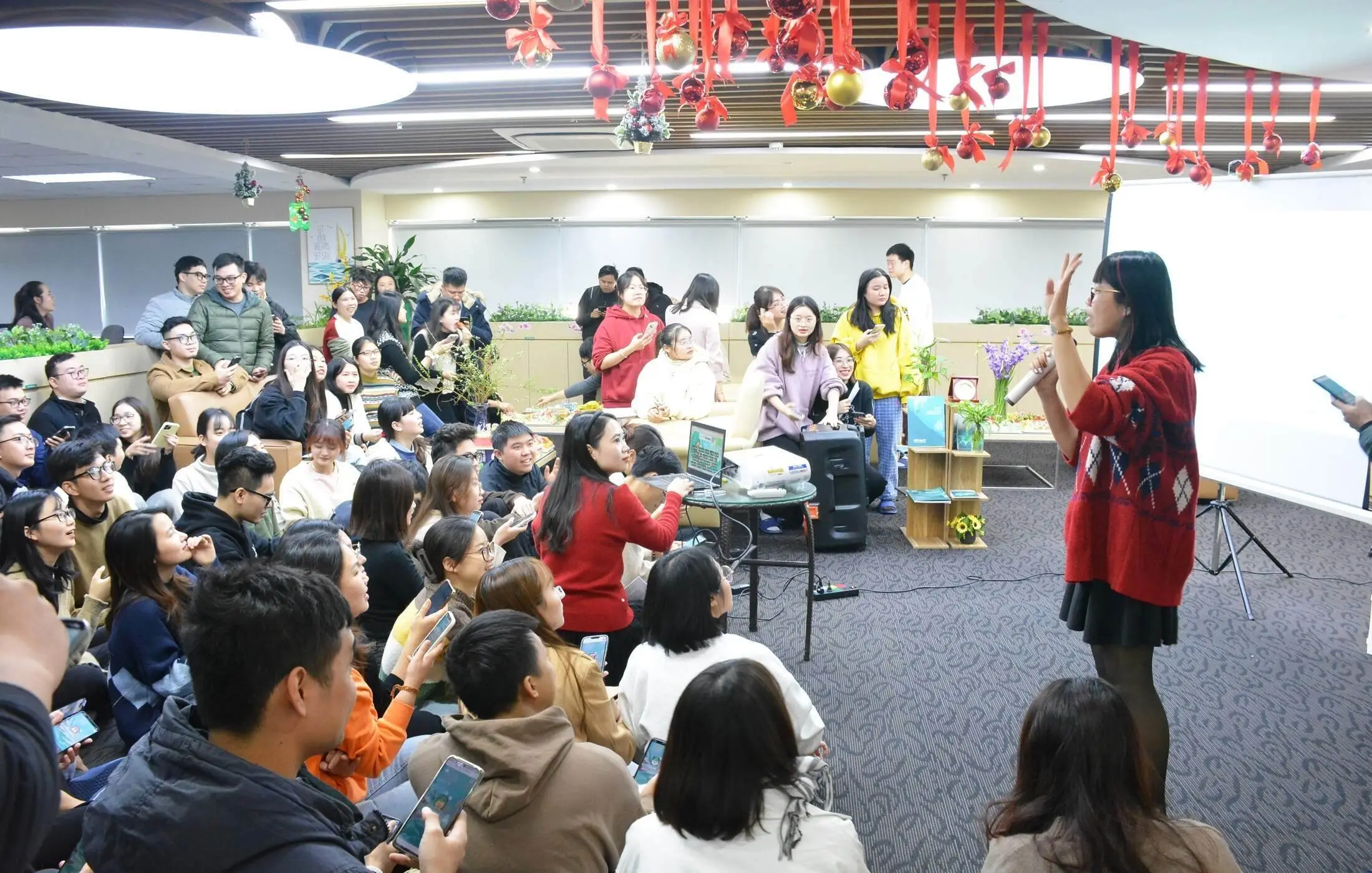 Chương trình Giáng sinh 2023 tại BRAVO HN