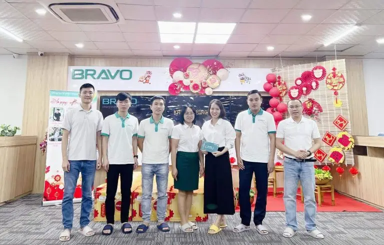 Khen thưởng triển khai hợp đồng Công ty Mạnh Tý - Việt Mỹ