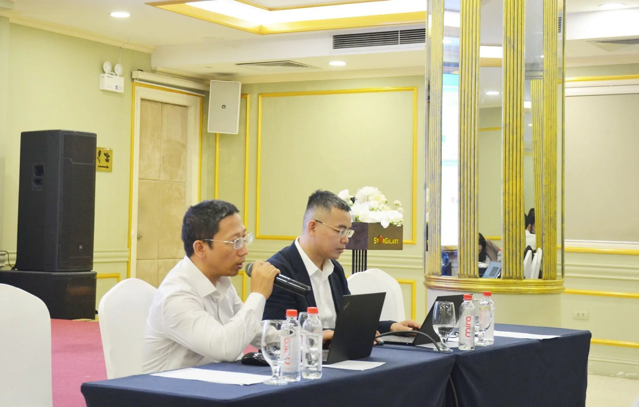 Quản lý Khối phòng thảo luận kế hoạch năm 2024