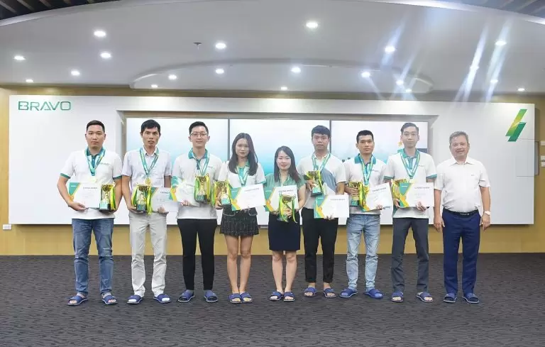 Khen thưởng trao Cúp NVXS Quý I/2024