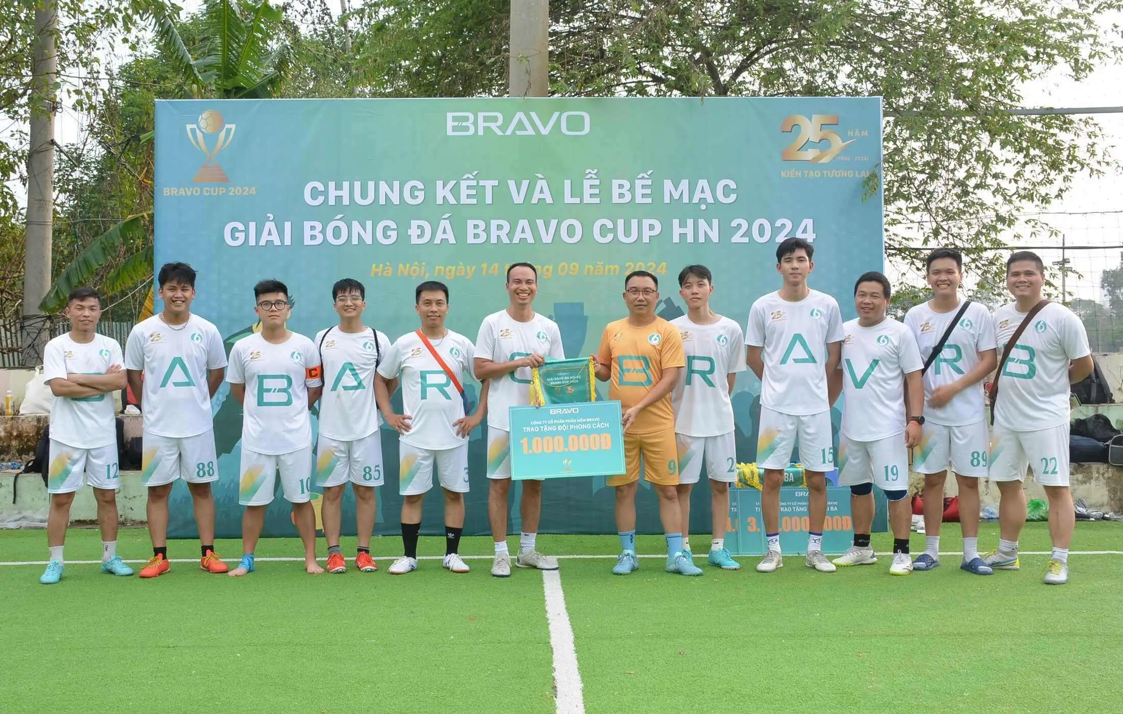 Danh hiệu "Đội phong cách" BRAVO Cup HN 2024